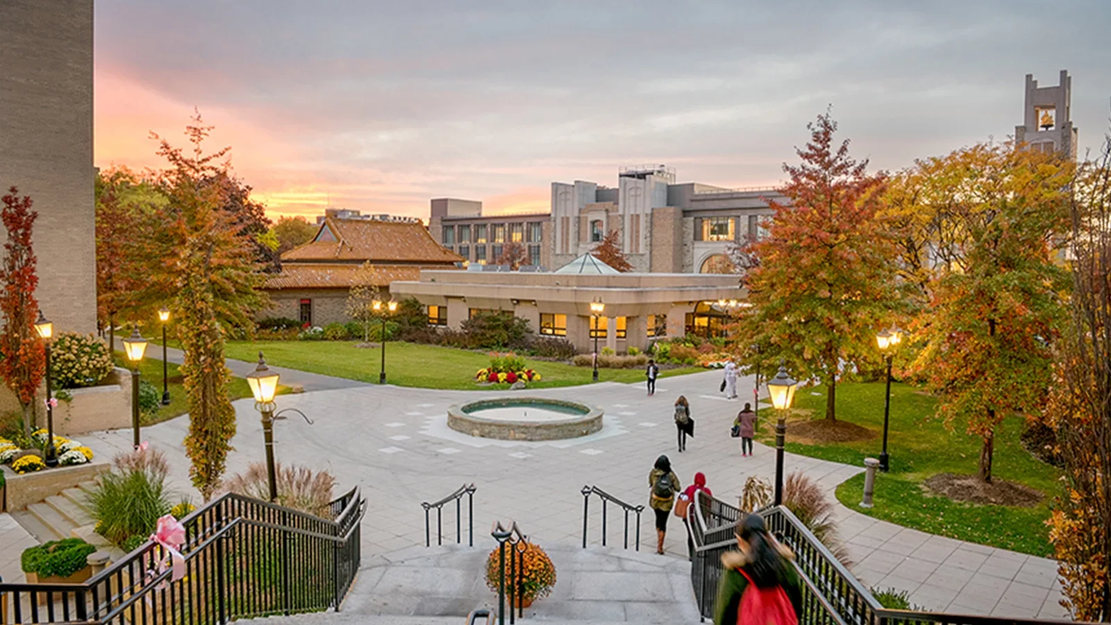 Pátio do campus da St. John’s University